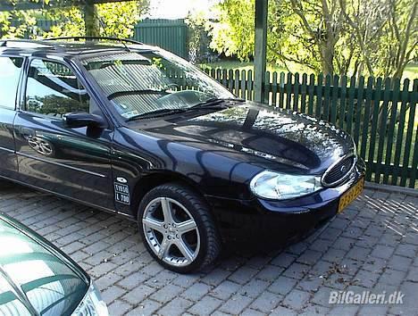 Ford Mondeo 2.0 Expressive - Hvide bliklys er kommet på billede 10