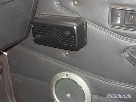 Daihatsu charade DØD OG BORTE - diskret placeret el-rude indsats. hehe billede 5