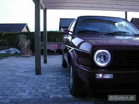VW Golf 2 Celis og xenon - Celis når de er tændt. Ser sq meget fedt ud! billede 5