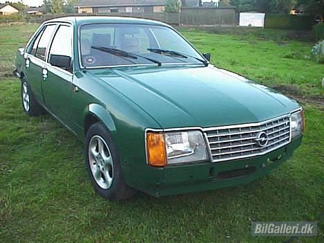 Opel Commodore C billede 3