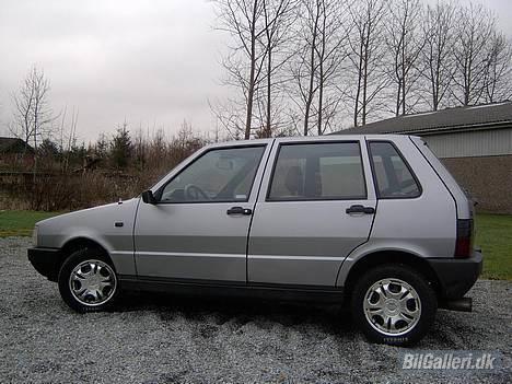 Fiat Uno - Nyt billede d. 10/1-05 billede 8