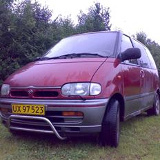 Nissan Serena 2.0 SGX  SOLGT