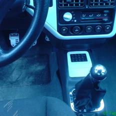 Peugeot 106 rallye 1.6 8V (SOLGT)