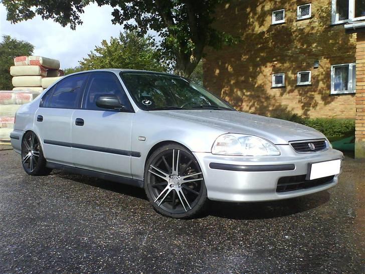 Honda civic solgt billede 4