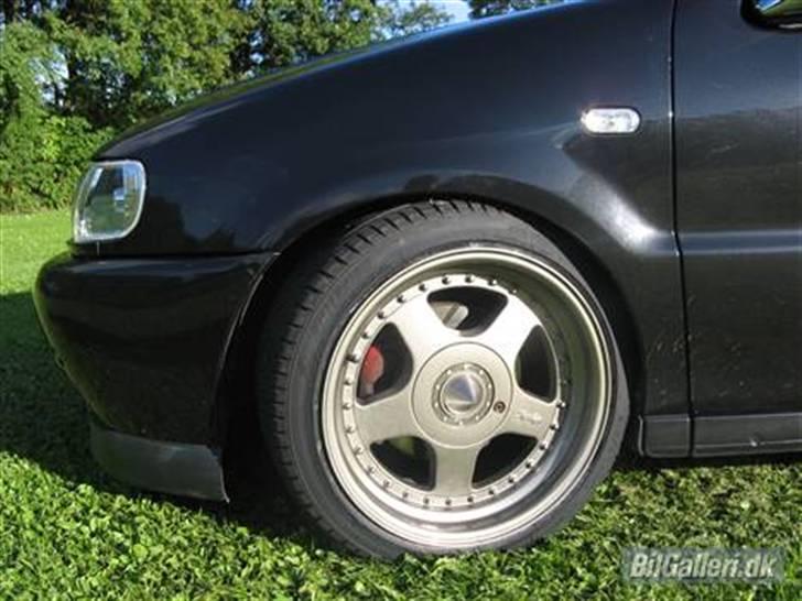 VW Golf 2 (Solgt) - mine nye fælge til corollaen :D billede 17