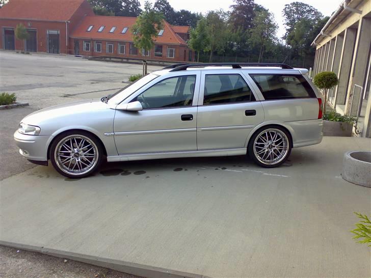 Opel vectra b s solgt... billede 9