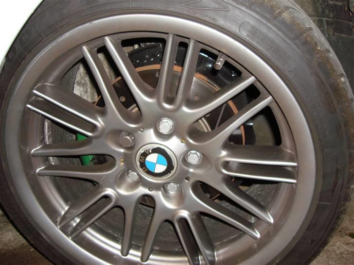 BMW 323 sedan e46 - forløbig billed nye kommer snart. billede 2