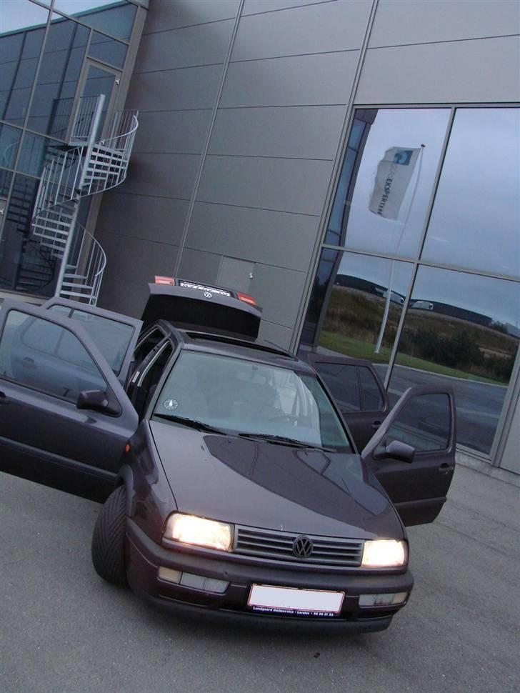 VW Vento TDI GLX billede 8