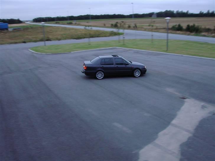 VW Vento TDI GLX billede 15