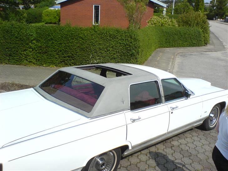 Amerikaner Ford Lincoln TownCarSOLGT - Skal du giftes, så er der hul i taget :-) billede 2