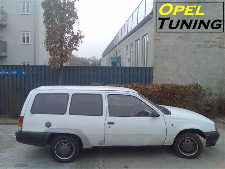 Opel kadett billede 1