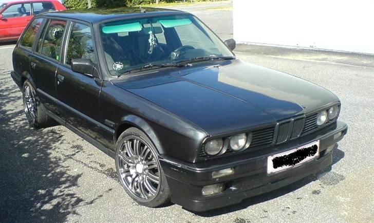 BMW 320I Touring ( SOLGT )  billede 2