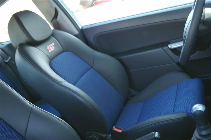 Ford Fiesta ST [SOLGT] - Det er så mit sæde :) billede 18