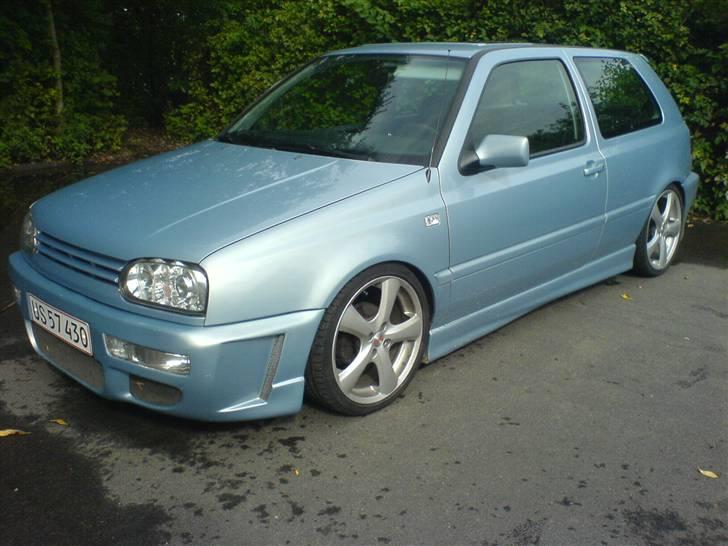 VW Golf 1.8 GL billede 1