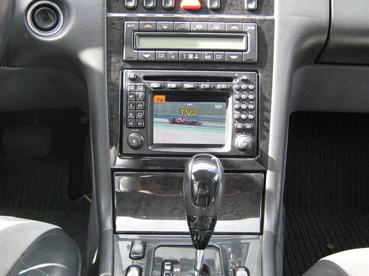 Mercedes Benz E320 CDI AVANTGARDE  billede 10