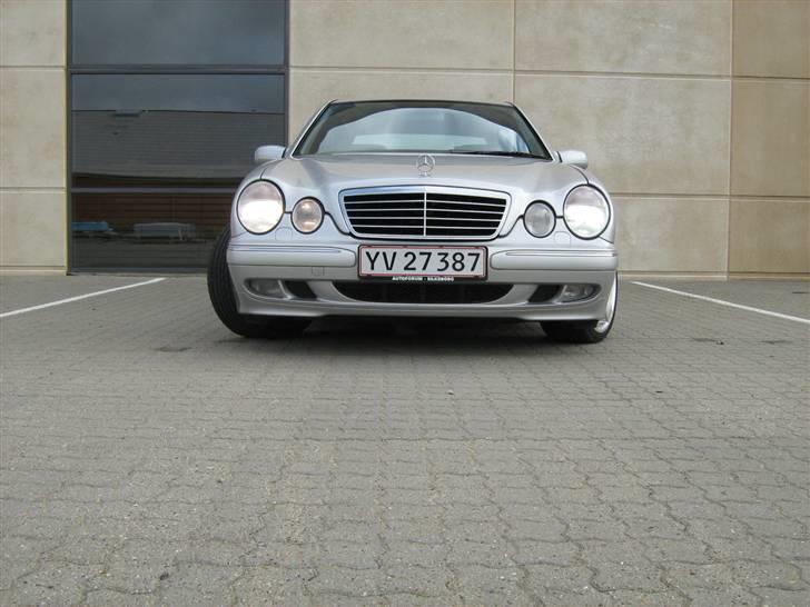 Mercedes Benz E320 CDI AVANTGARDE  billede 12