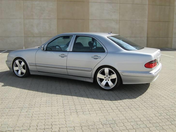 Mercedes Benz E320 CDI AVANTGARDE  billede 13