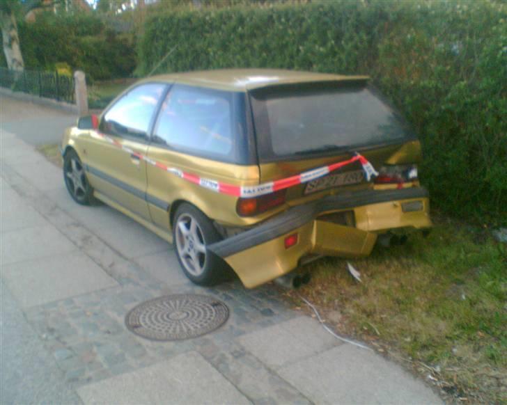 Mitsubishi Colt (Smadret) - Taget med mobilen! billede 8