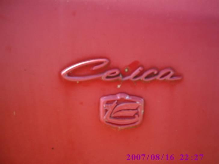 Toyota Celica ST 1600 (SOLGT) - Desværre er logoet malet rødt ... det skal også omlakeres .... men det er det gamle logo for Celica billede 11