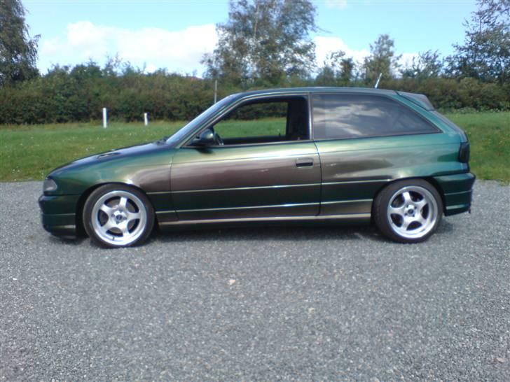 Opel astra f 2,5 v6 SOLGT! billede 10