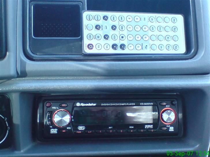 Ford Sierra 2,0 CL - HU med DVD og remote billede 6