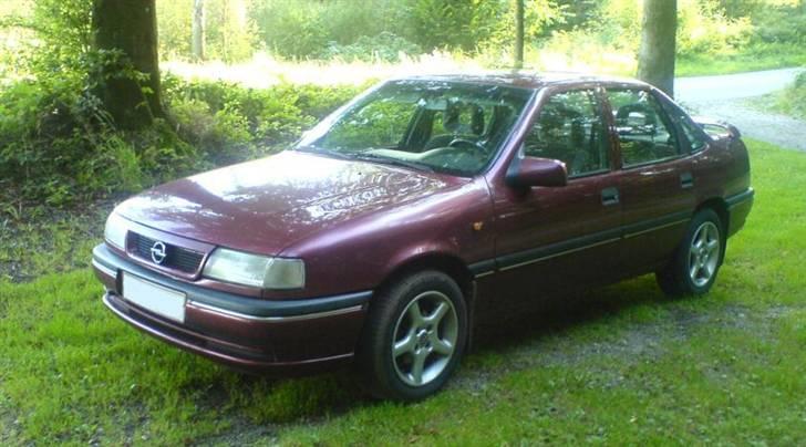 Opel Vectra 2,0i - Min Opel Vetra  billede 1