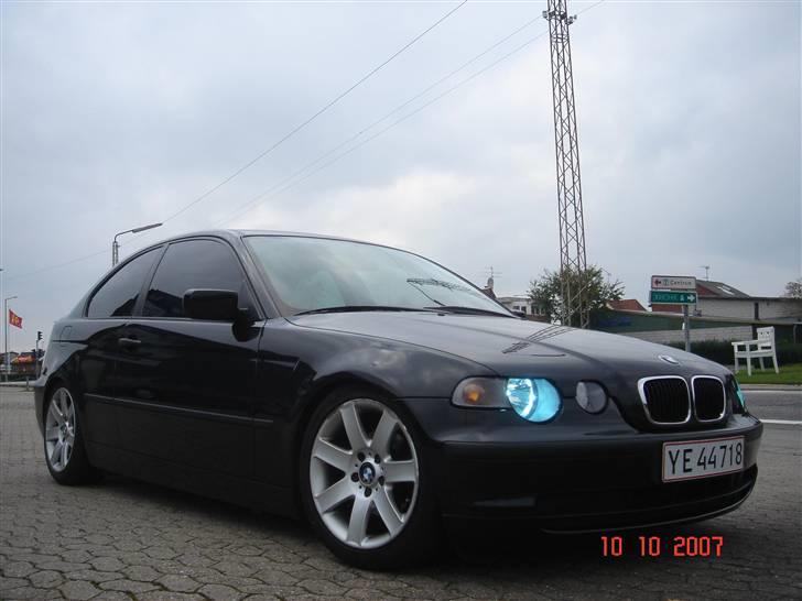 BMW 316Ti Compact  billede 1