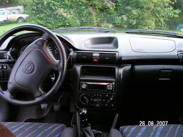 Opel Astra GSI (solgt) billede 6