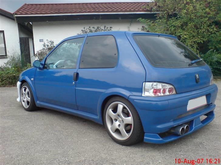 Peugeot 106 rallye 1.6 8V (SOLGT) - ja der mangler sideskørter! billede 4