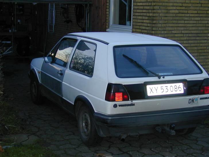 VW Golf CL - Udseende ved indkøb. Har dog allerede her skiftet baglygter + tonet refleks billede 19