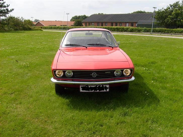 Opel "Manta A" (Solgt) billede 1