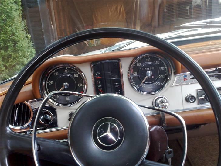 Mercedes Benz 230 sl pagode billede 11