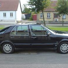 Saab 9000 16V Turbo CS (SOLGT)