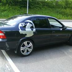 Opel vectra b *SOLGT*