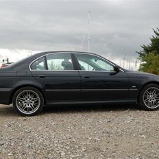 BMW 540i **SOLGT :O(**