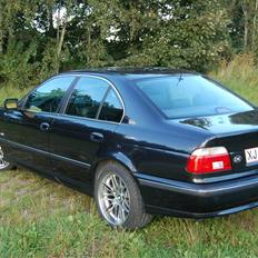 BMW 540i **SOLGT :O(**