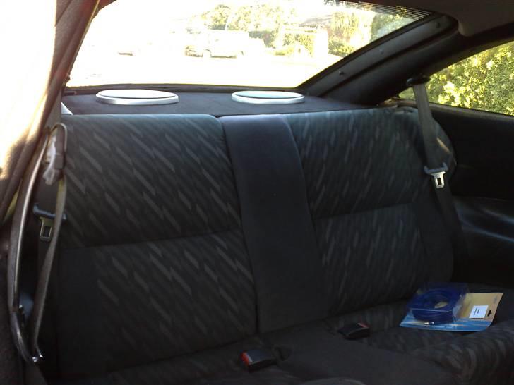 Opel Calibra (Er Solgt) - det er så kabinen af bilen. billede 7