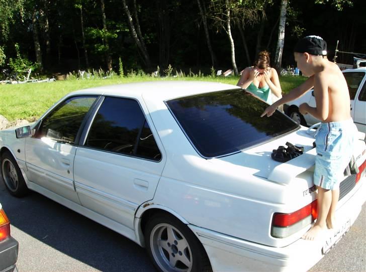 Peugeot 405 mi16 SOLGT!! billede 16