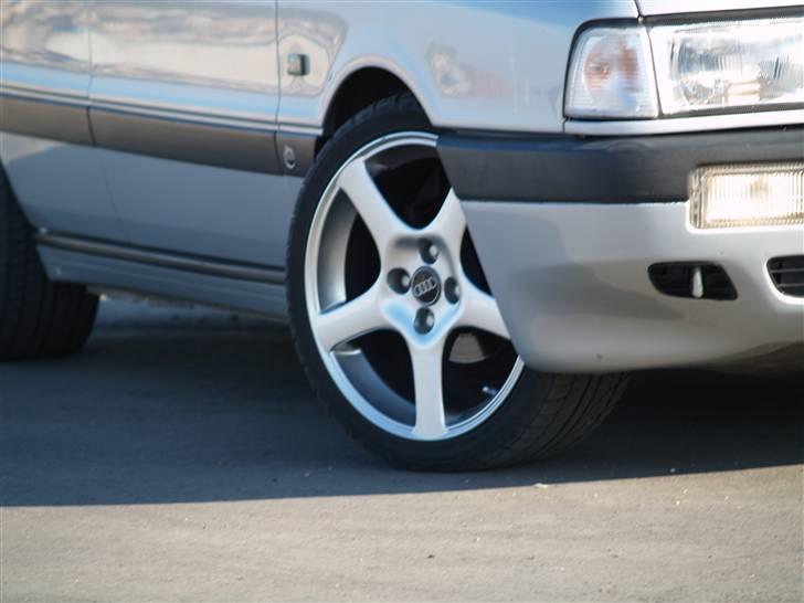 Audi 80 TD Total skadet *RIP* billede 9