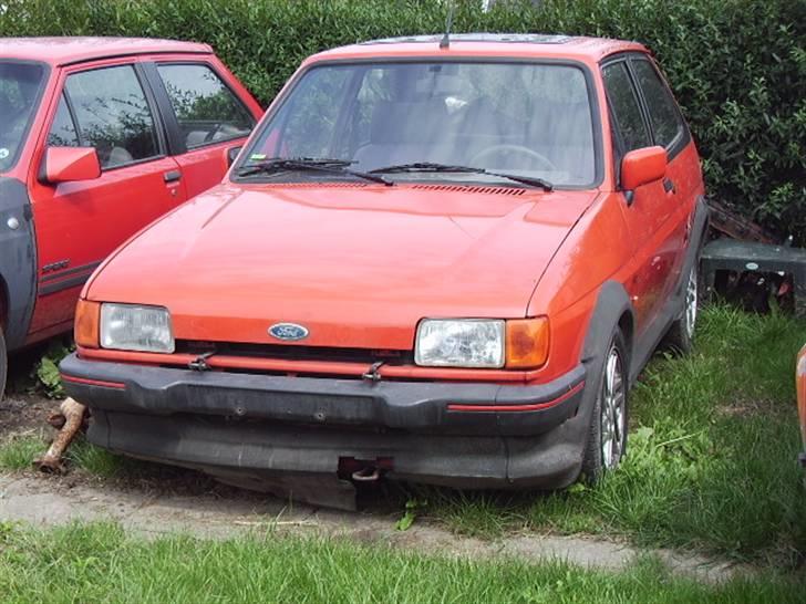 Ford fiesta XR2 *solgt* billede 11