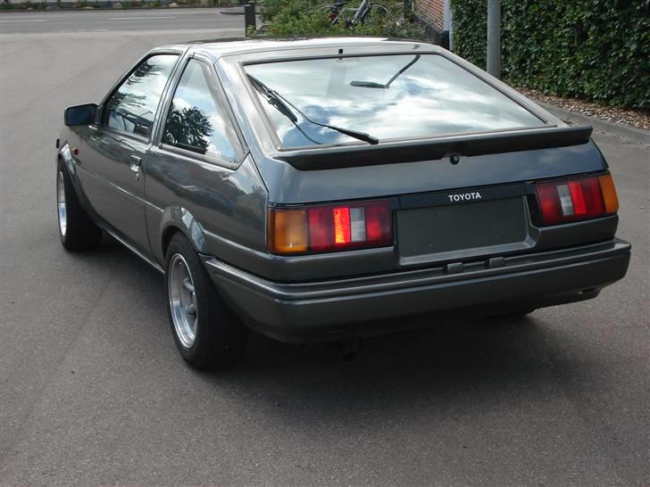Toyota ae86 coupé billede 5