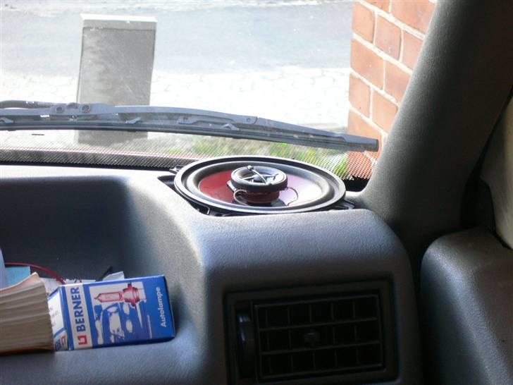 VW transporter solgt - her min røde mds front højtaler billede 12