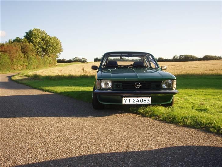 Opel kadett c coupe `solgt` billede 7