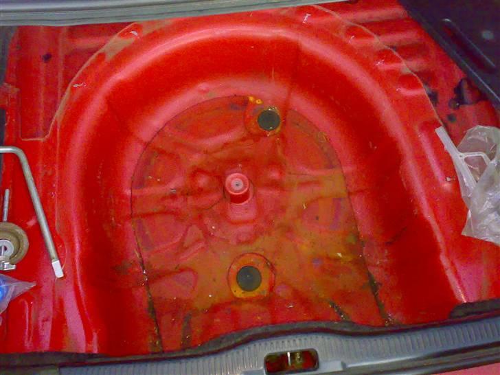 Toyota Corolla GLi Sedan - SOLGT - Som man kan se fejler bunden intet overhovedet. billede 12