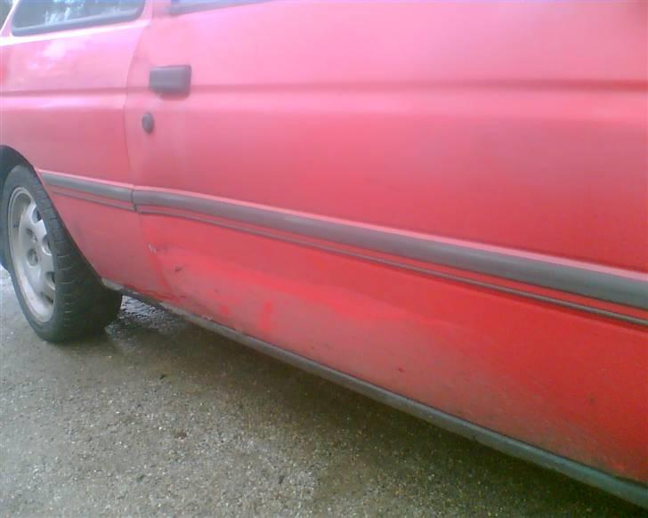 Ford escort 1,6  billede 2