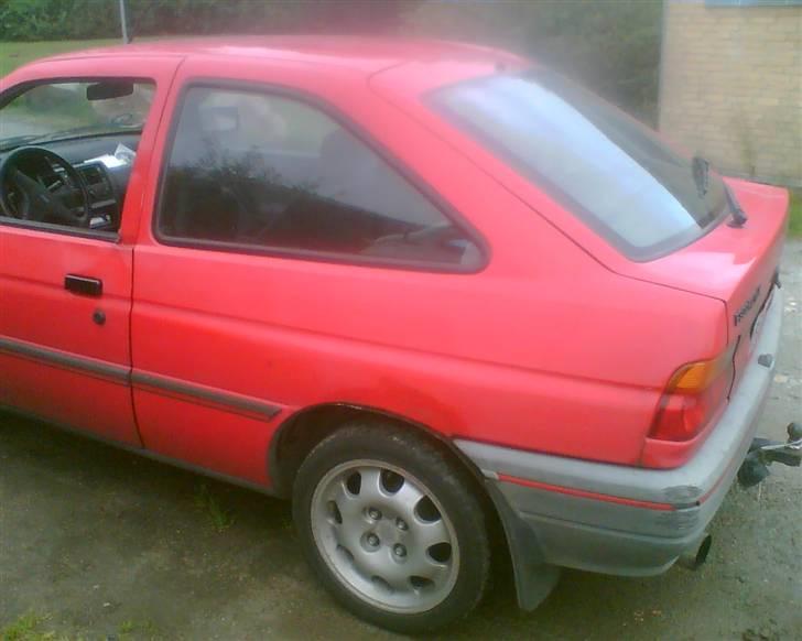 Ford escort 1,6  billede 4