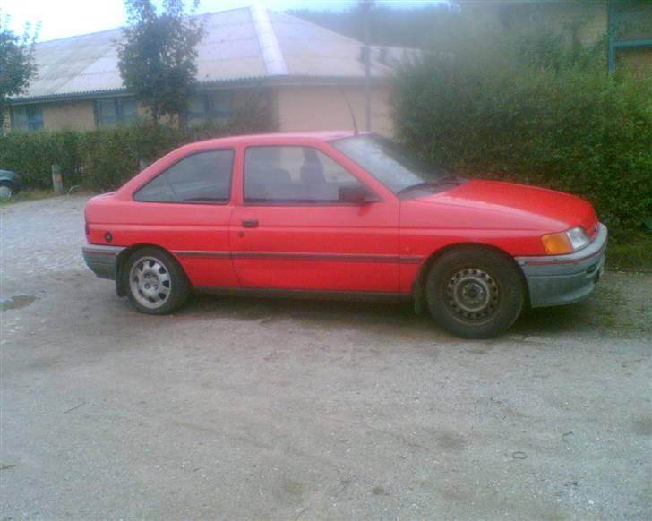 Ford escort 1,6  billede 12