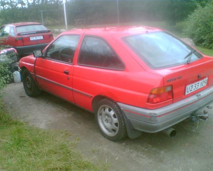 Ford escort 1,6  billede 14