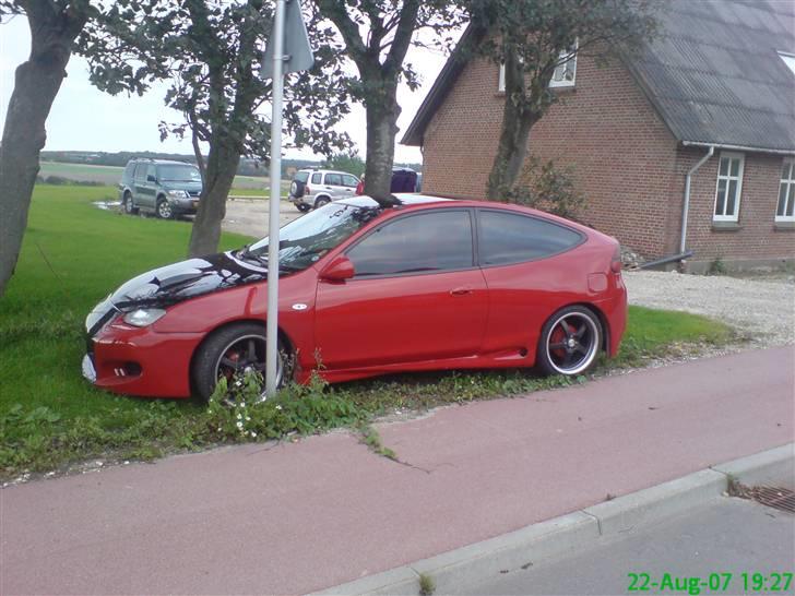 Mazda 323c solgt billede 8