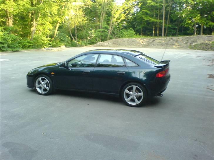 Mazda 323f GT billede 2